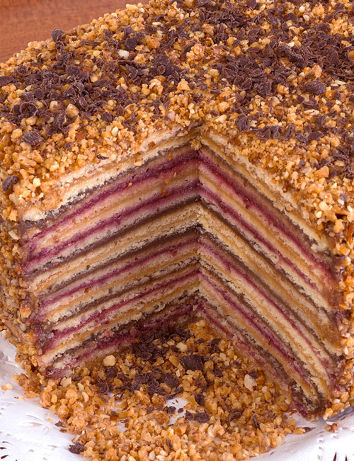 Torta Gold Panqueque Frambuesa, Chocolate y Manjar (15 Personas)